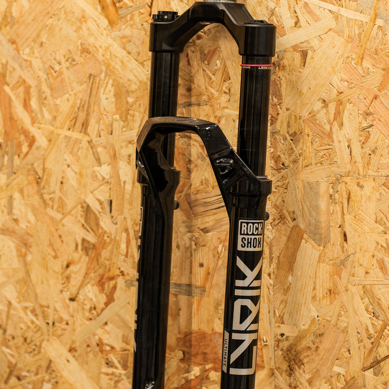Load image into Gallery viewer, RockShox Lyrik Ultimate RC2 DebonAir Boost 27.5" Suspension Fork