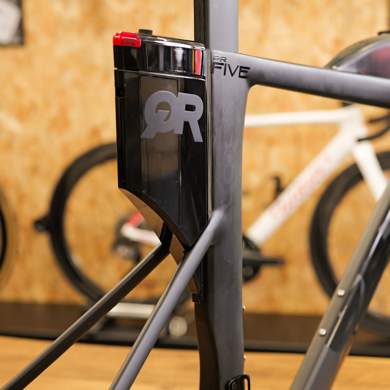 Load image into Gallery viewer, Quintana Roo PR FIVE Disc Triathlon Frameset (ex demo)
