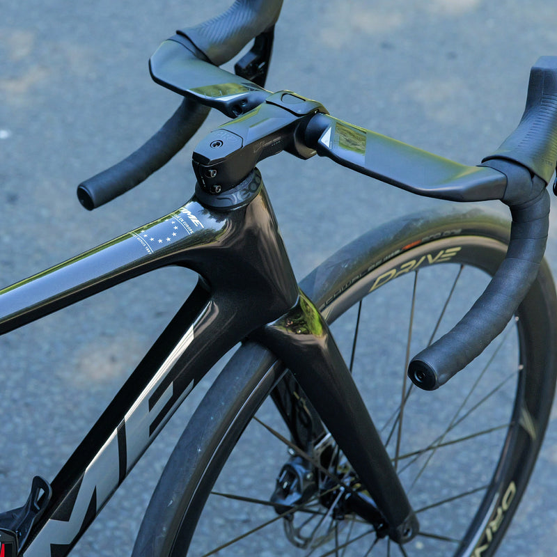 Cargue la imagen en el visor de la galería, TIME Scylon + Carbon Handlebar Included
